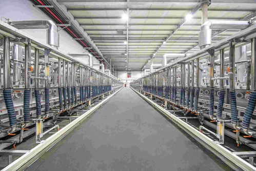 蜂巢能源无钴正极材料在常州工厂正式批量下线